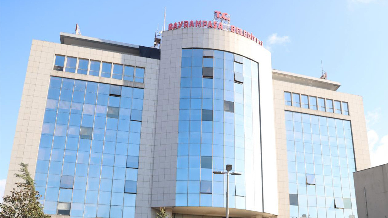 Belediye başkanı dahil 20 kişi tutuklandı