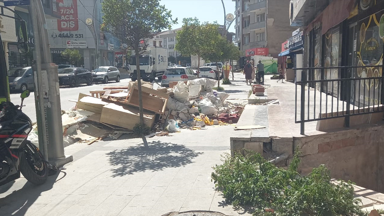 Darıca pislikten geçilmiyor