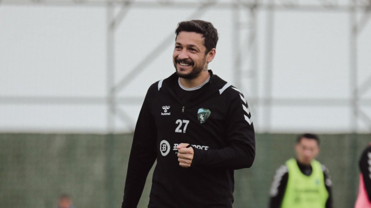 Ahmet Oğuz formasına kavuşuyor