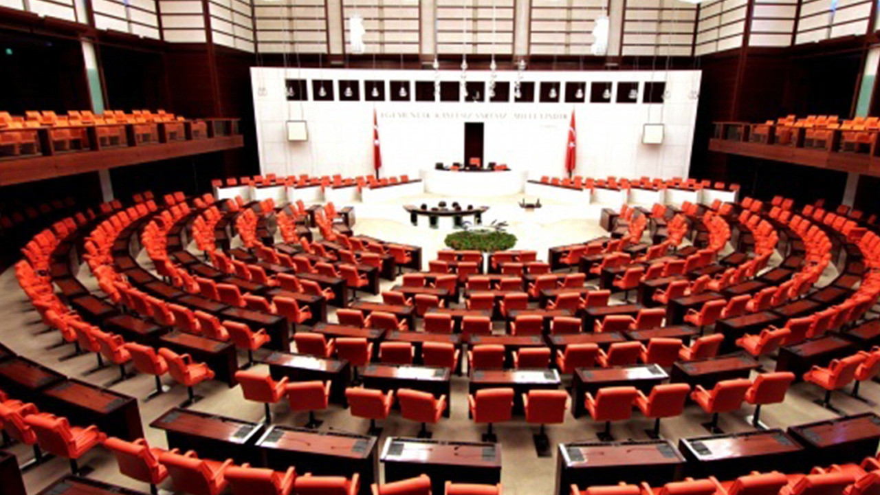 Komisyonda kavga çıktı!
