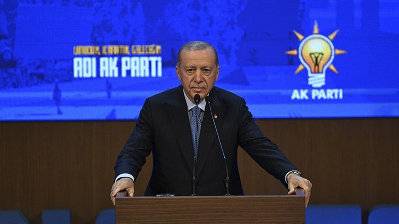 AKP istifa depremiyle sallanıyor!
