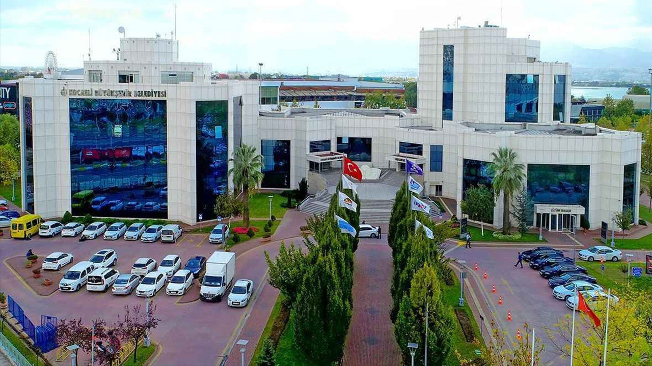 İşte Kocaeli Büyükşehir'in yüzlerce araç kiralayacağı tarih