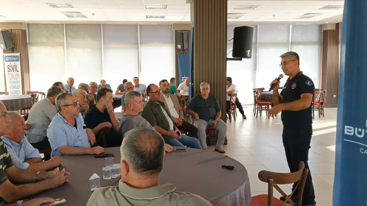 Kocaeli’de muhtarlara eğitim