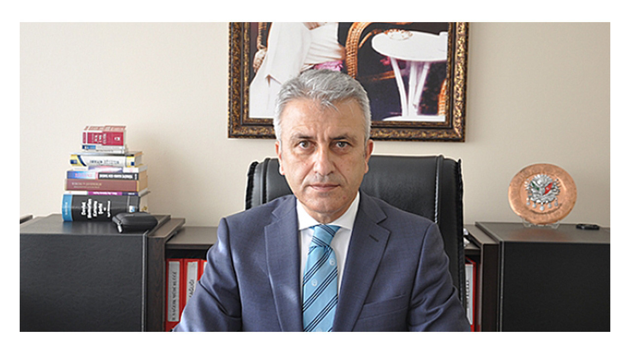 Ömer Çeker görevden alındı