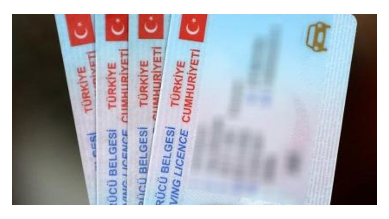 Ehliyetlerde yeni dönem başlıyor