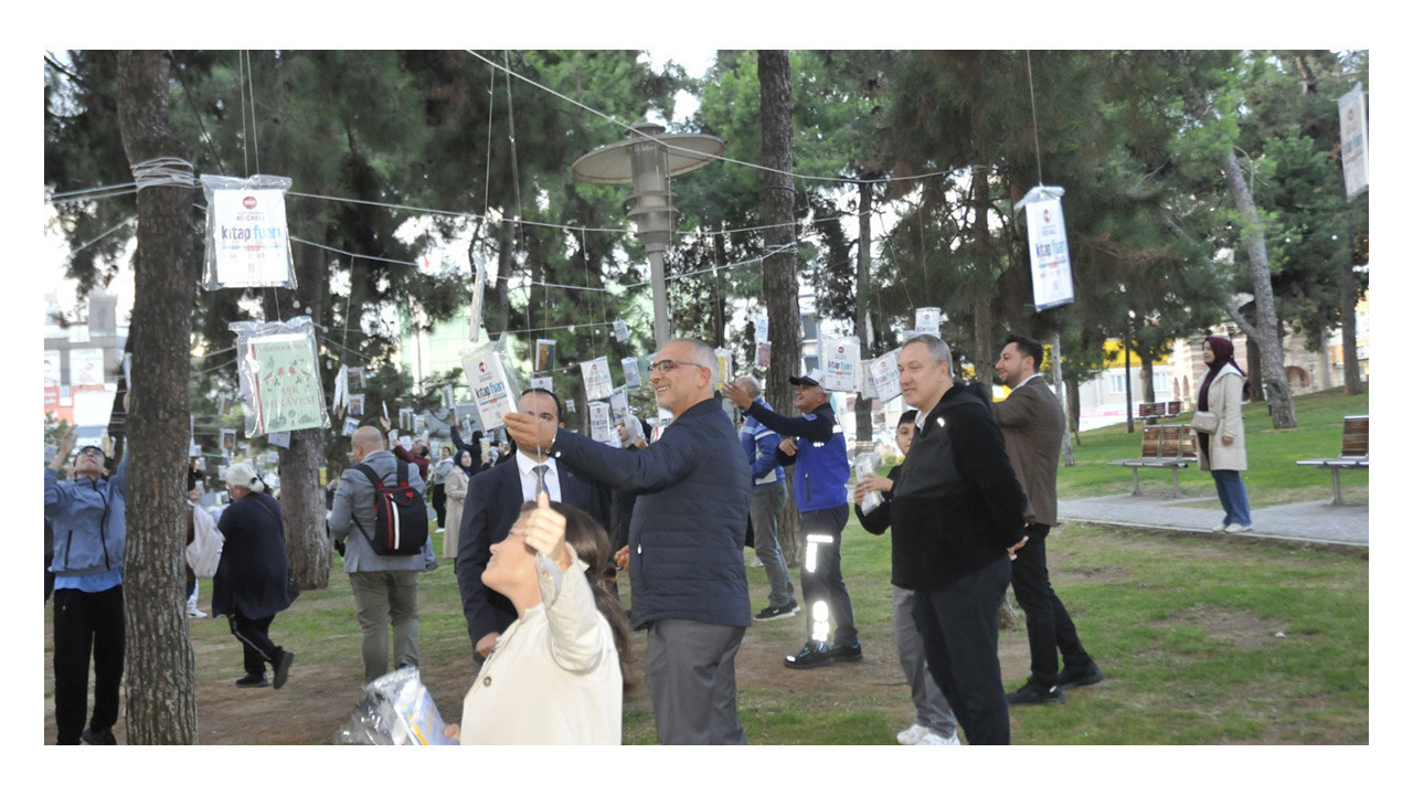 Gebze’de ağaçlar ilk kez kitap açtı