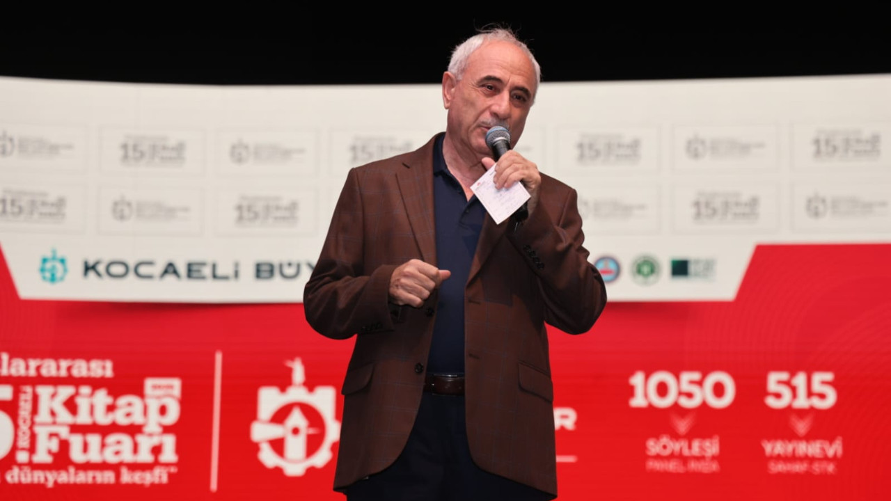 Nurullah Genç: Taşlar sadece geçmişi değil, geleceği de taşır