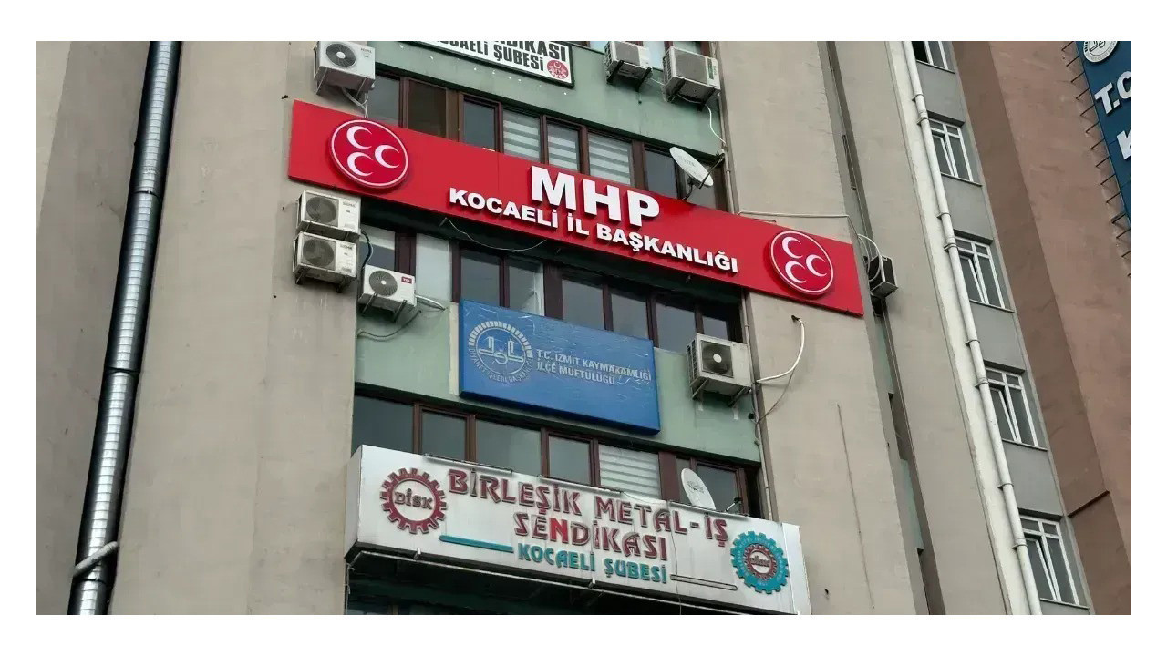 MHP Kocaeli sahaya iniyor