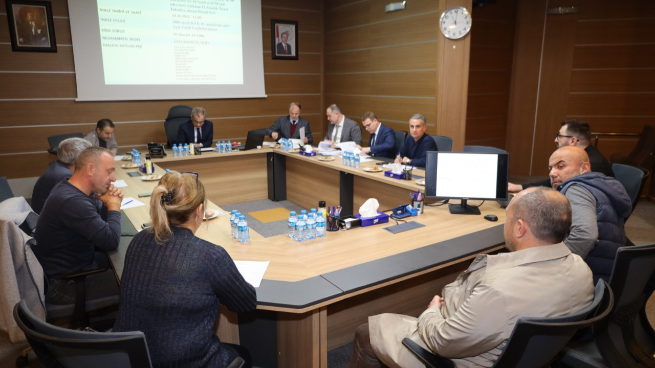 Kuralsızlığa geçit yok: Büyükşehir’den şoförlere ve marketlere para cezası yağdı