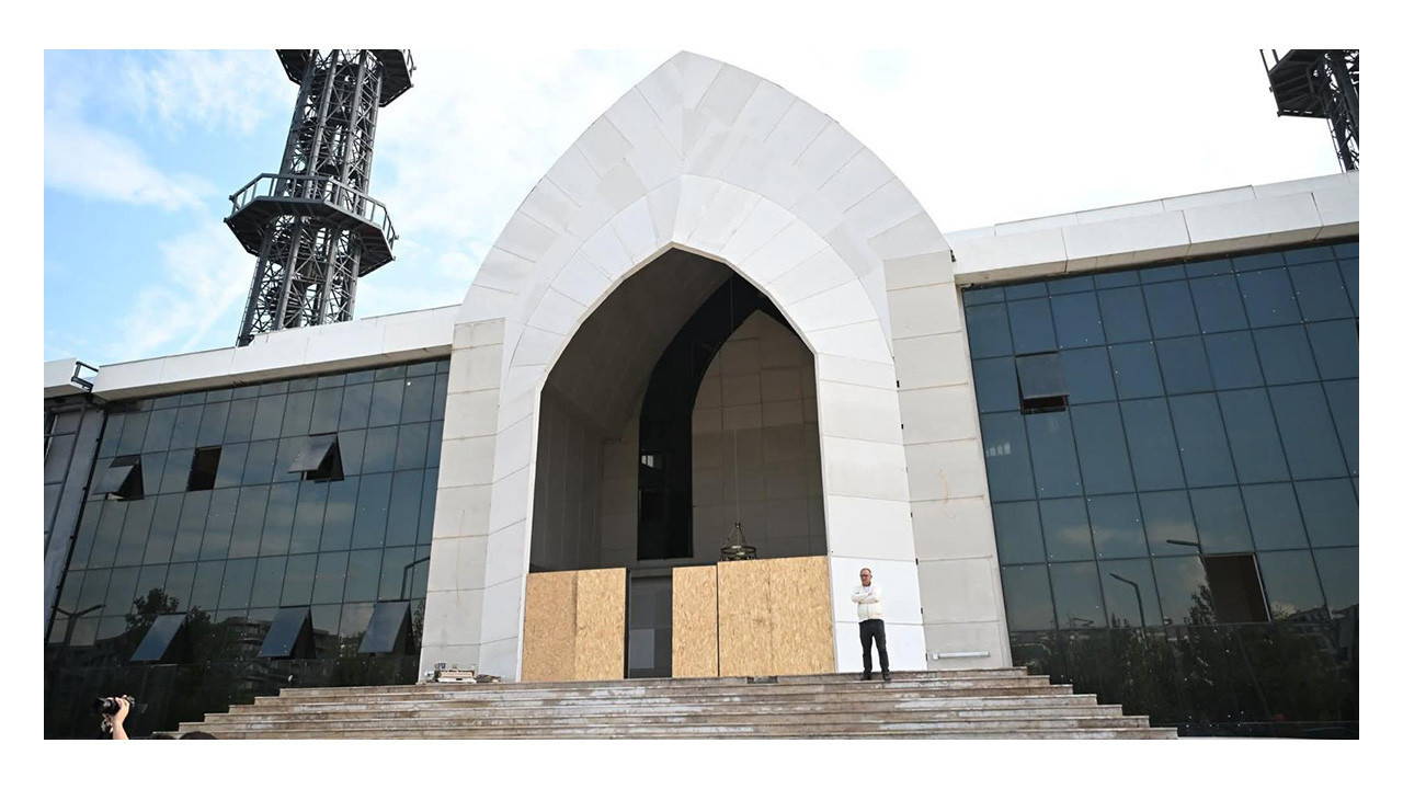 Kartepe Kent Meydanı Camii’nde sona doğru
