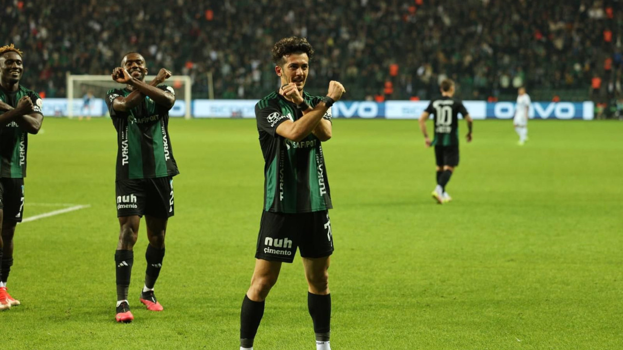 Tayfur’dan Ronaldo Nazario golü