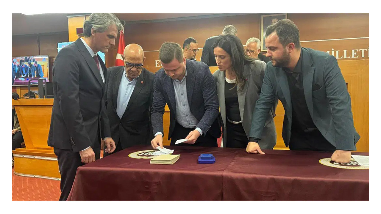 CHP’nin kazandığı Belediye AKP'ye geçti