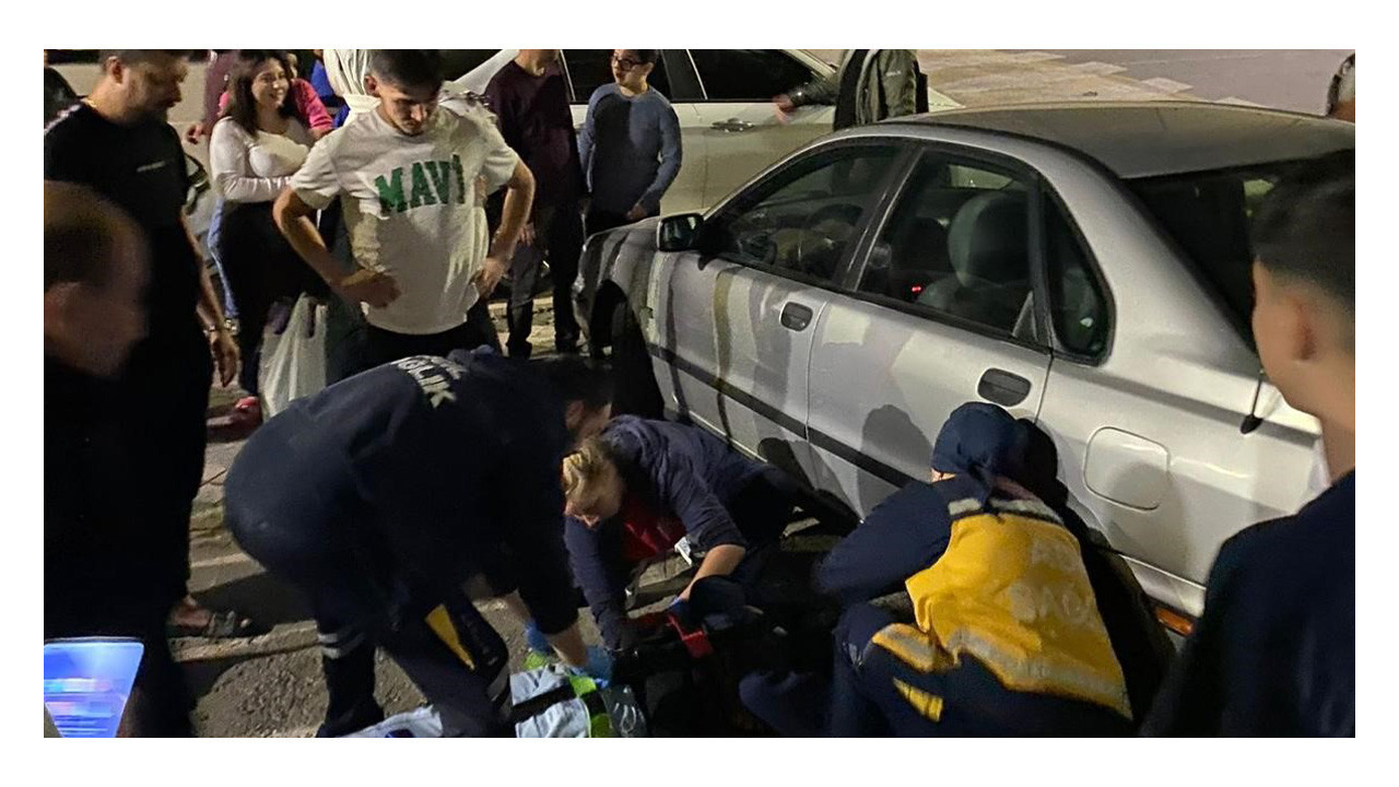 Kocaeli’de motosiklet ile iş makinesi çarpıştı: Sürücü ağır yaralandı