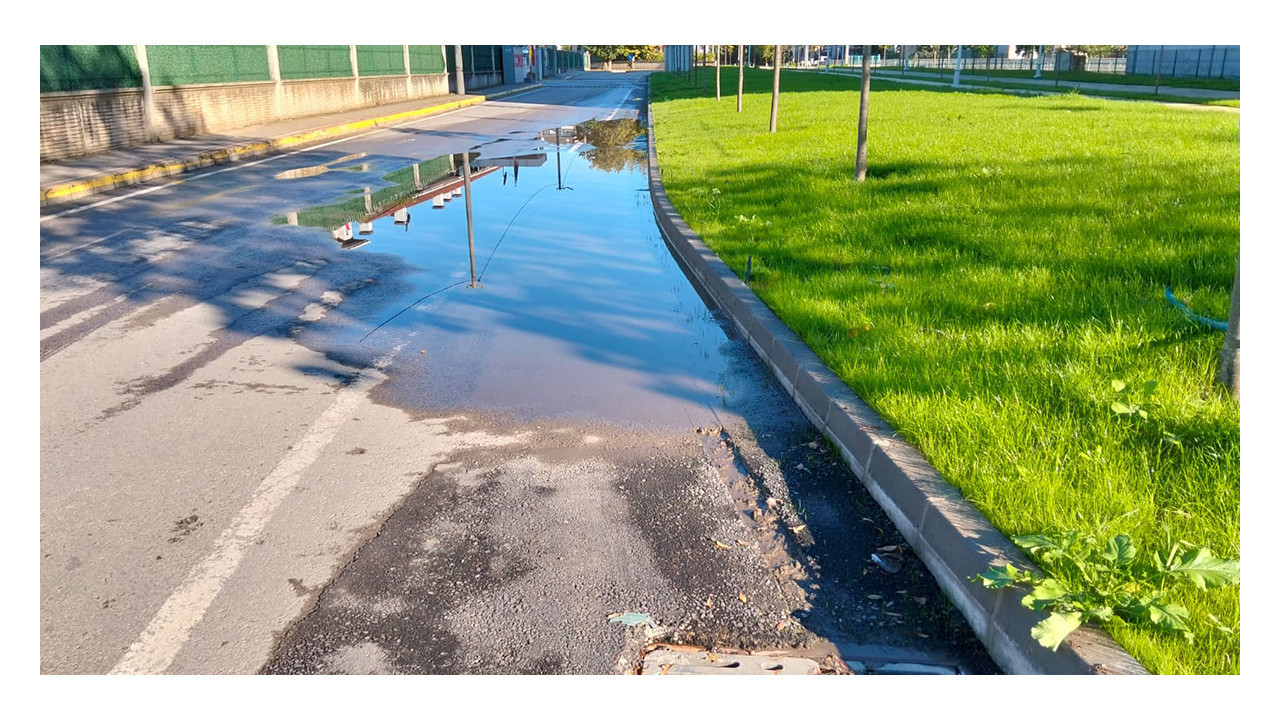 Kartepe'deki o yol hep bu halde!