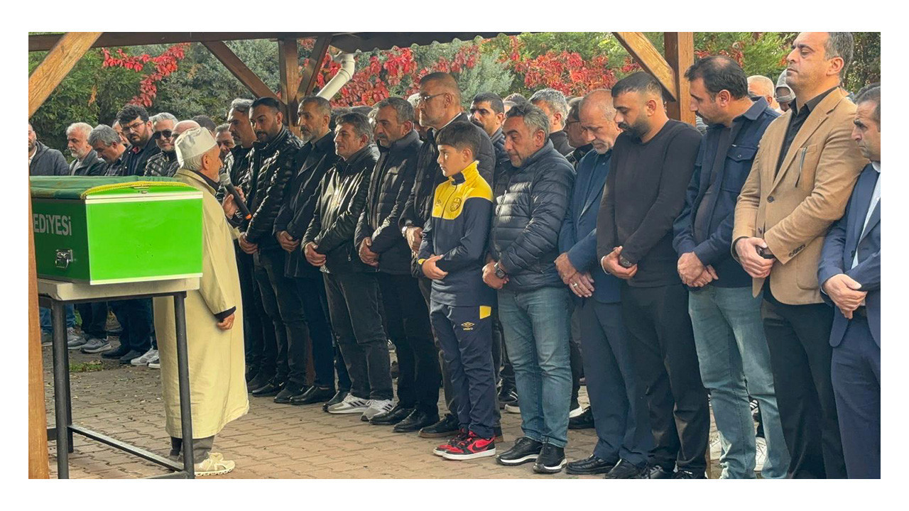 Thodex’in kurucusu Faruk Fatih Özer, Kocaeli’de toprağa verildi