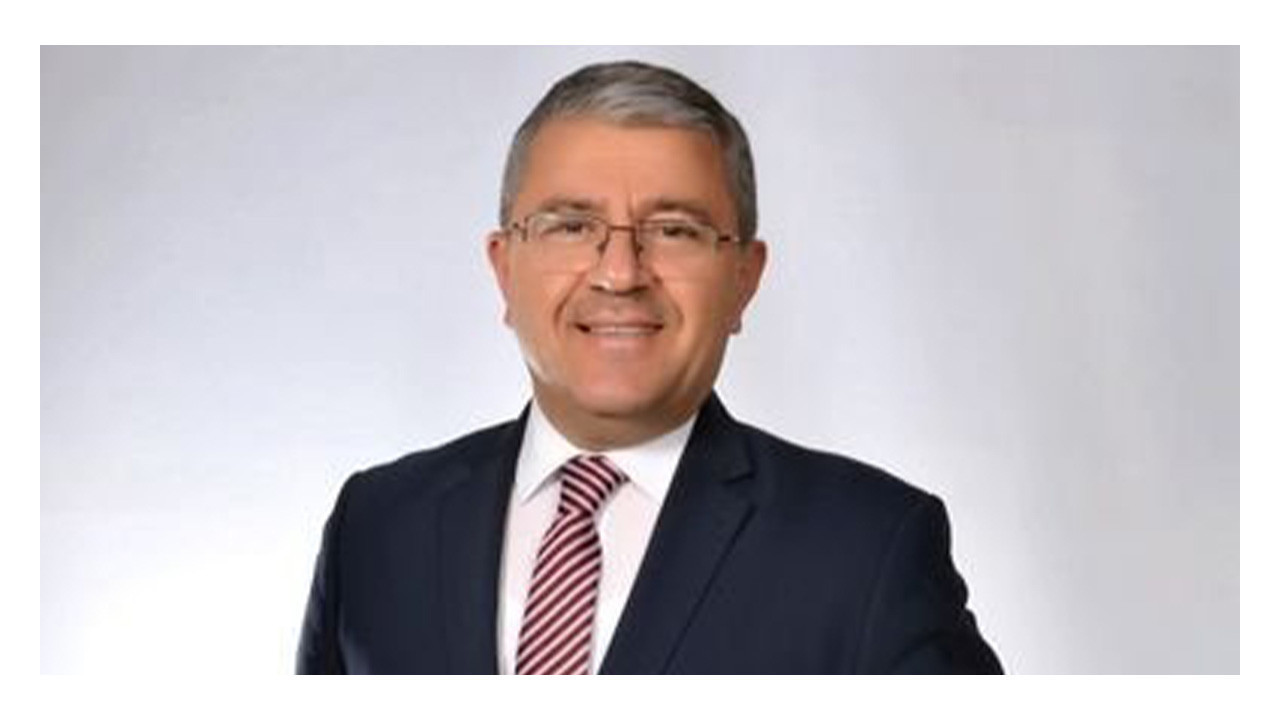 Şu sendika başkanına bakın… Atatürk’e mevlide karşı çıktı Anıtkabir’e camii istedi