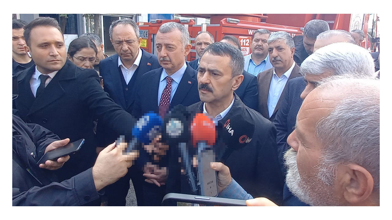 Vali Dilovası’ndaki patlama yerinde konuştu: 6 işçiyi kaybettik!