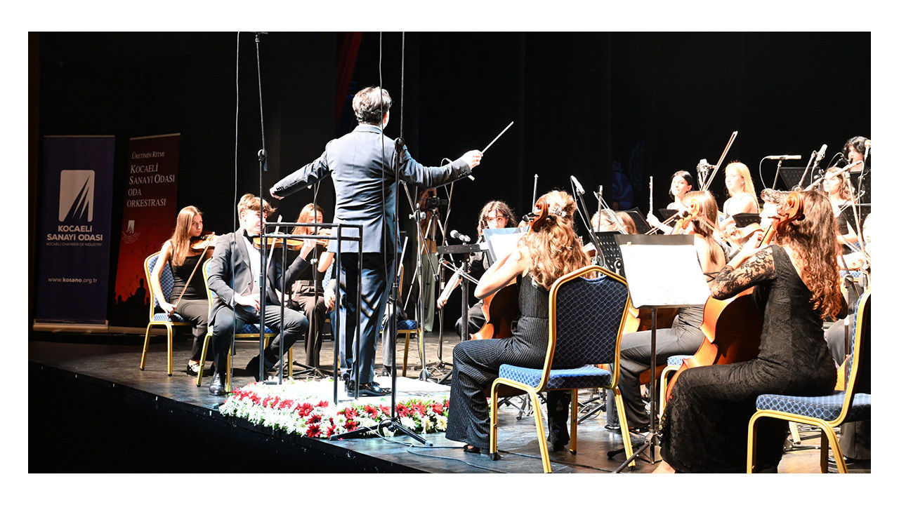 Oda Orkestrası, Büyük Önder için çalacak