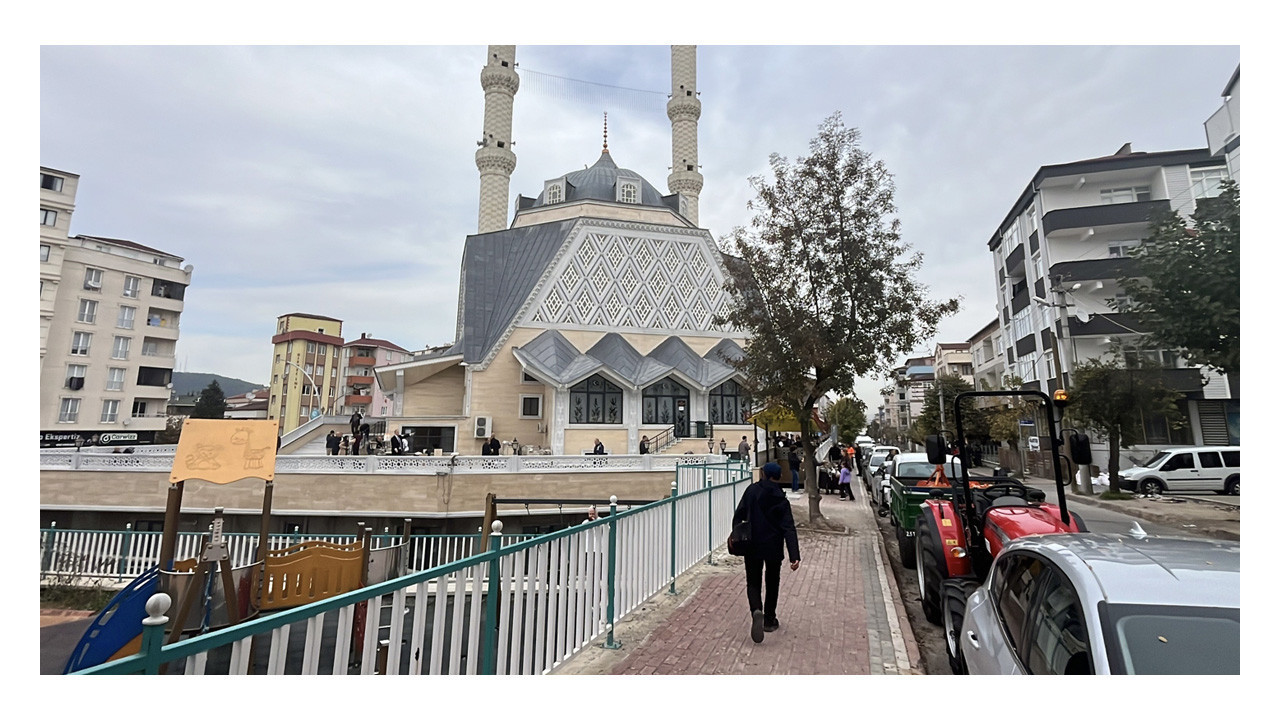 Kocaeli’de 10 Kasım mevlidini protesto eden şahsa gözaltı