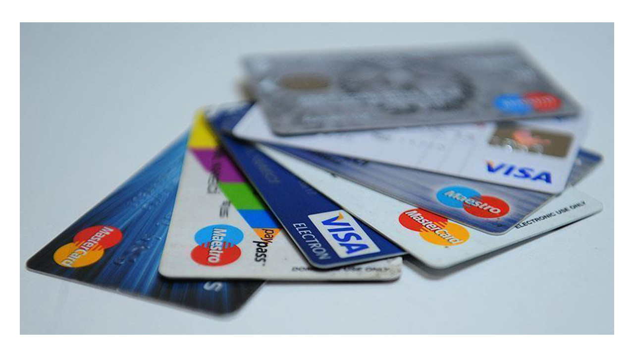 Kredi kartlarına yeni kısıtlama: Bu saatler arasında nakit çekim yapılamayacak