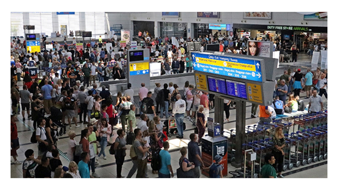 Türkiye'yi 9 ayda bakın kaç turist ziyaret etti