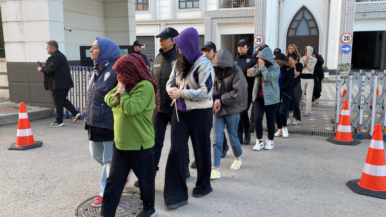 Kocaeli merkezli 11 ilde "sahte bungalov" operasyonu!