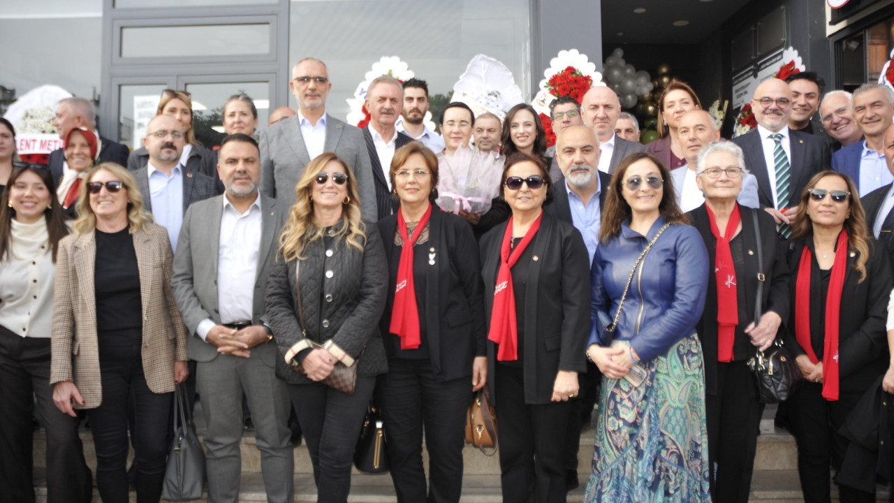 Siyaset ve iş dünyası bu açılışta buluştu