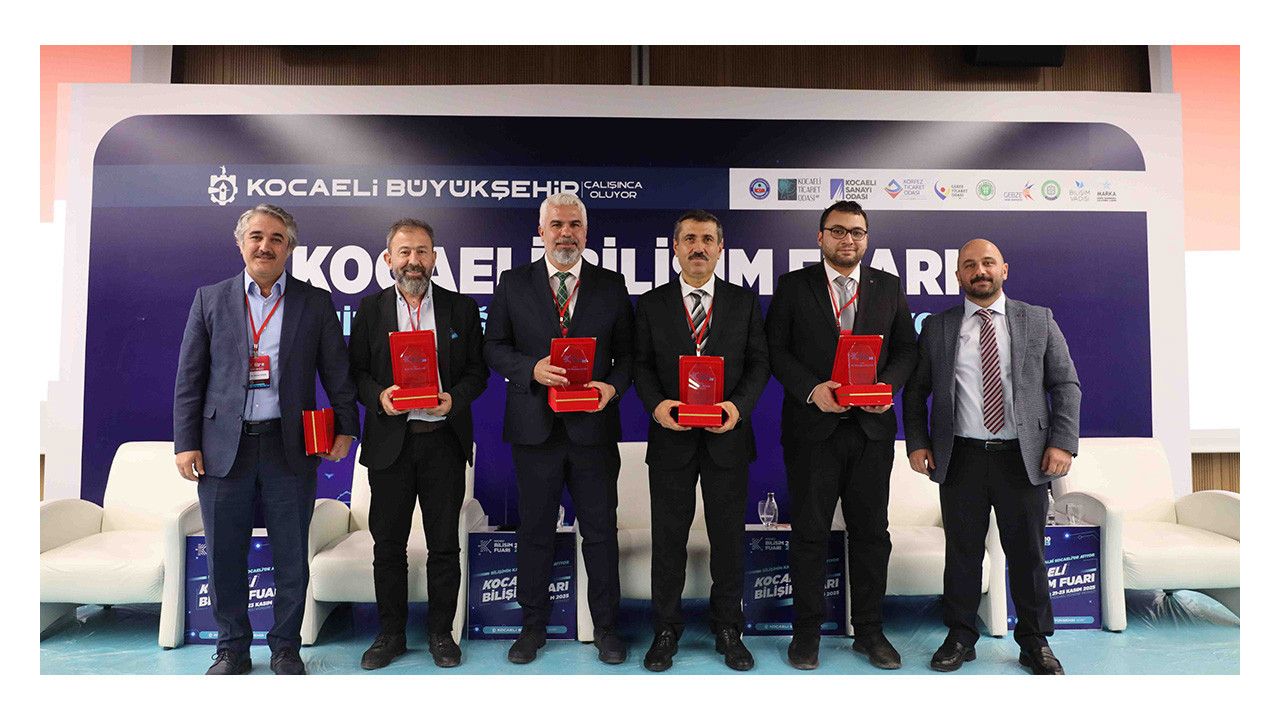 Bilişim Fuarı’nda “Yapay Zeka” ve “Girişimcilik” rüzgârı