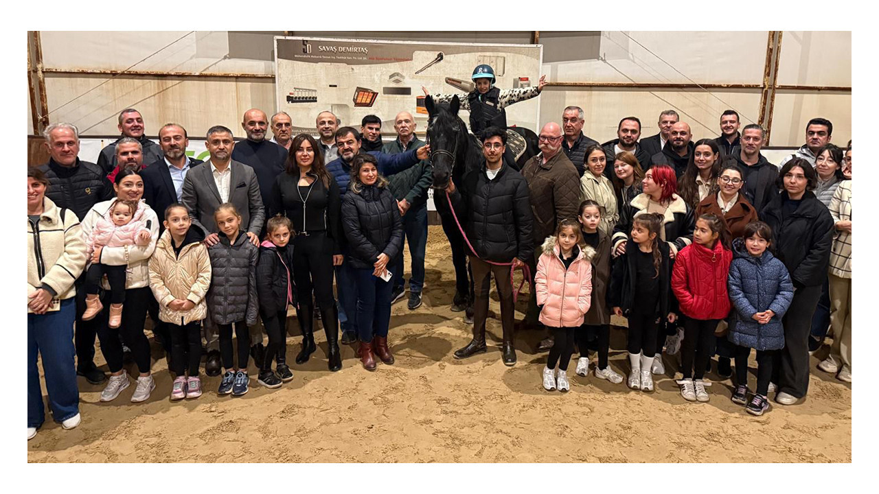 Voltij'in ilk antrenmanı yapıldı. Cimnastikçiler at ile buluştu