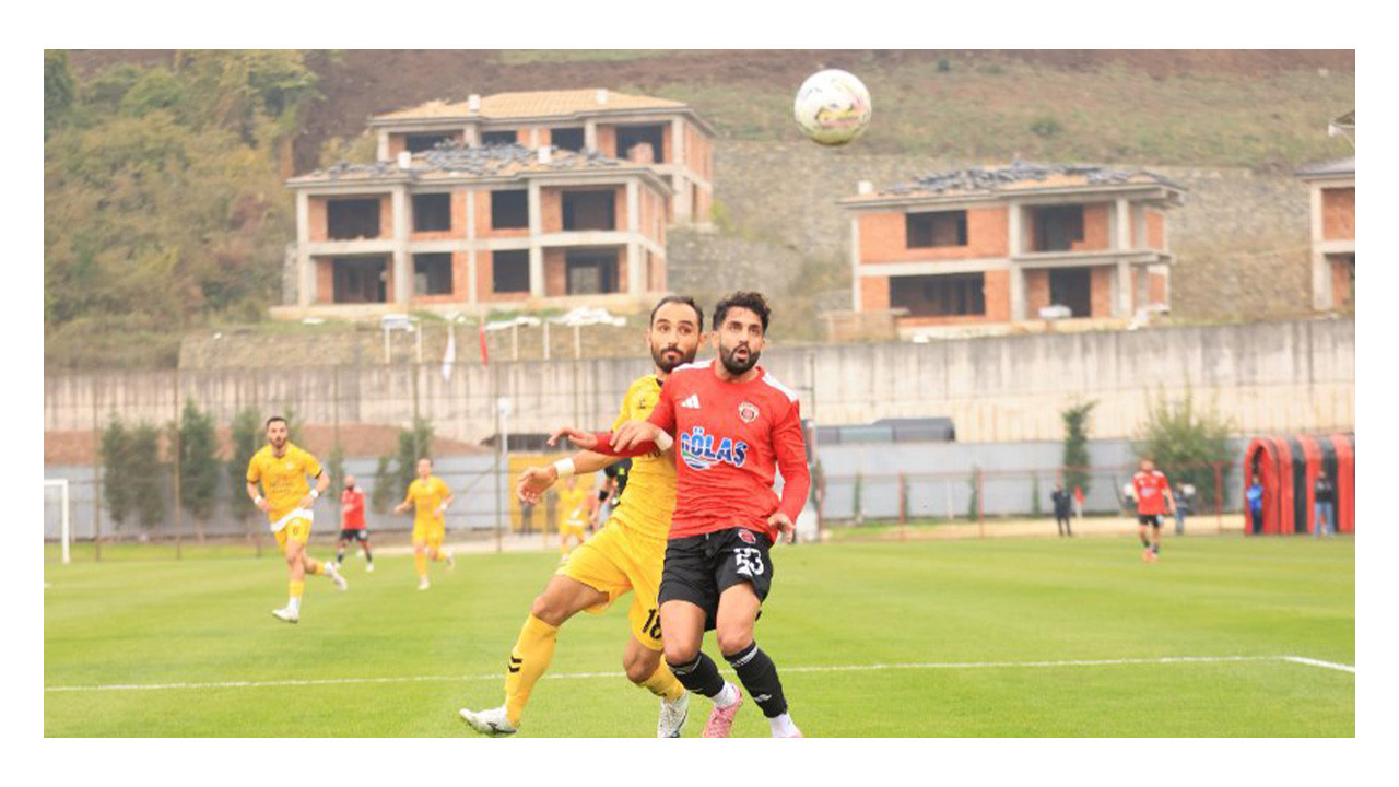 Gölcükspor'un yıldızı takımdan ayrıldı