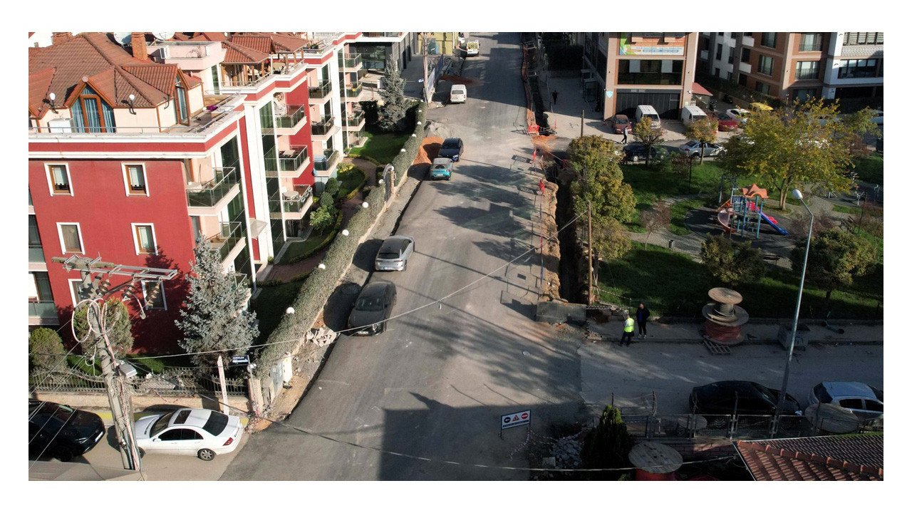 İzmit’teki o cadde baştan aşağı yenilendi