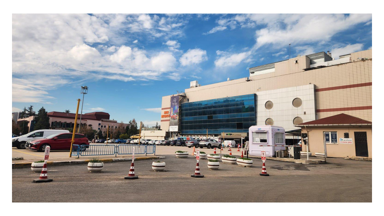 İzmit Belediyesi bir otoparkı daha 10 yıllığına kiralayacak