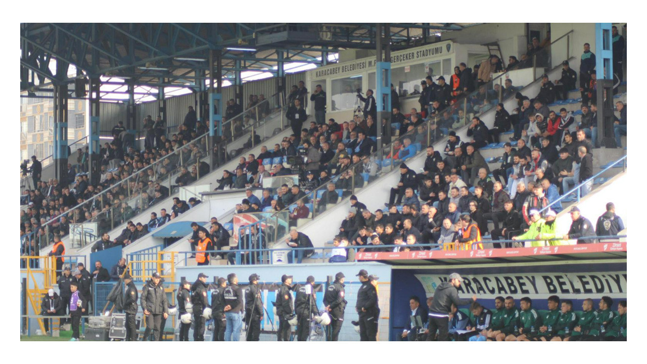 Kocaelispor’a 90 dakika boyunca susmadan küfür ettiler!