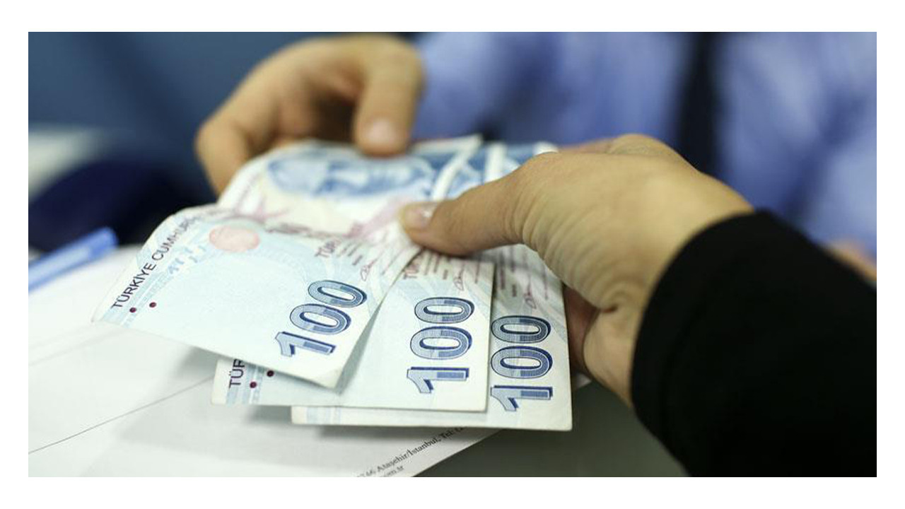 Yaşlı ve engelli aylıkları bugün hesaplara yatıyor