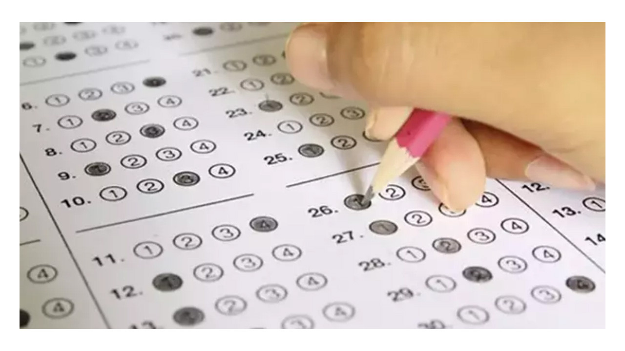 Kocaeli'de sınava giren öğrenciden şok iddialar!