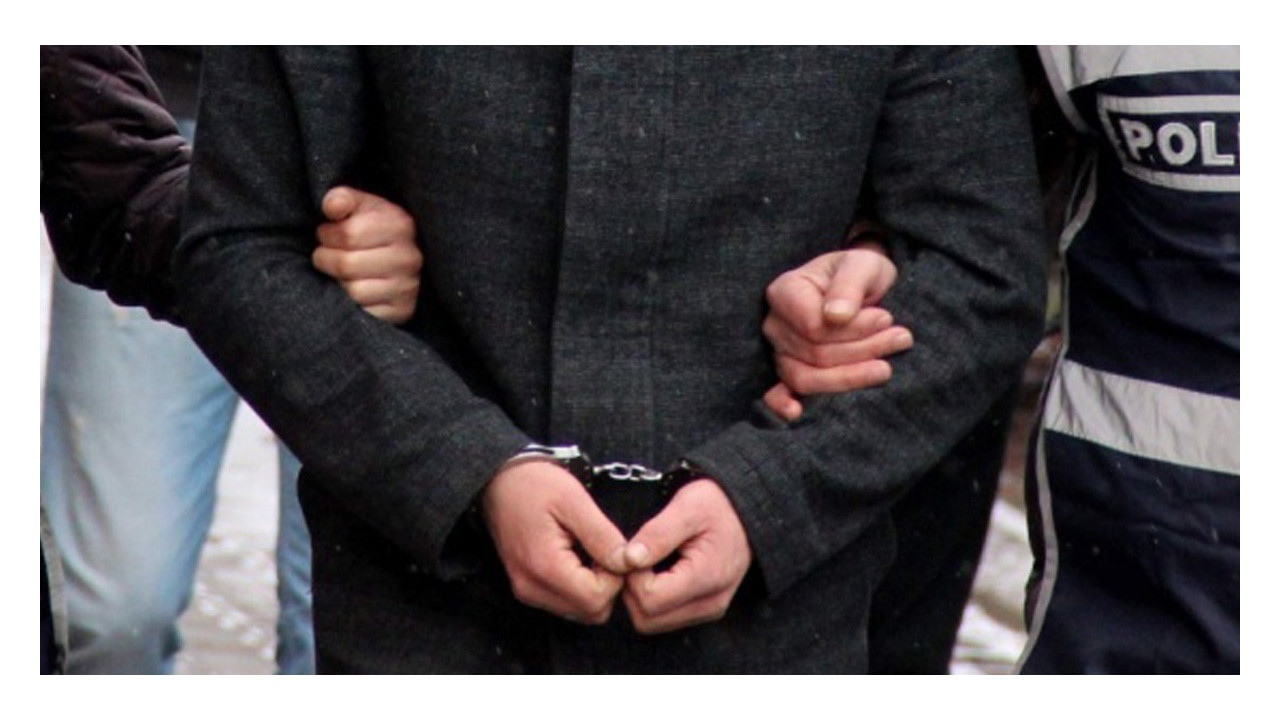 6 ilde FETÖ operasyonu: Gözaltılar var