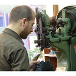 Ayakkabı tamircilerinde mesaiyi ikiye katladı
