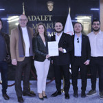 Mimarlar Odası Başkanı Nur Aydoğdu mazbatasını aldı