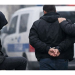 Kocaeli’de film gibi kaçırma ve yağma! Hastanede refakatçi olarak beklemişler