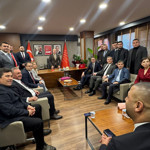 Ensar Aytekin geldi, Hürriyet katılmadı