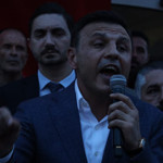 Özgür Çelik İzmit’te konuştu: “Fatma Kaplan’ın suçu iki kez üst üste seçim kazanmak”