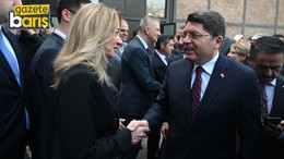 CHP’li baro yöneticisi de bakan programında