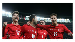 Kocaeli'de milli heyecan: Türkiye Gürcistan maçı biletleri satışta