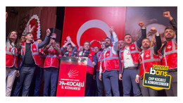 Bülent Sarı'ya gençlerden görülmemiş destek!