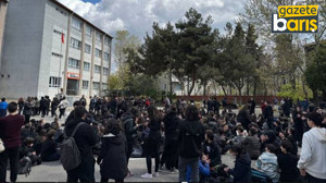Liselilerin tepki gösterdiği öğretmen atamaları durduruldu