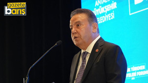 Muhittin Böcek hastaneye kaldırıldı