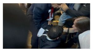 İlçe başkanı yerlerde yuvarlandı, Meclis üyesi bir laf attı kongre karıştı