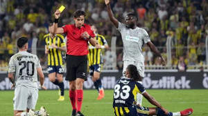 Selçuk İnan’ın öğrencileri sert oynuyor: Kocaelispor kart rekoruna koşuyor