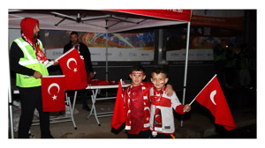 Büyükşehir, milli maç için seferber oldu