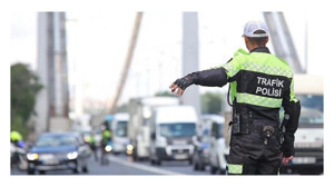 31 Aralık'ta zam, 1 Ocak'ta yine zam! Trafik cezalarında 24 saat tuzağı
